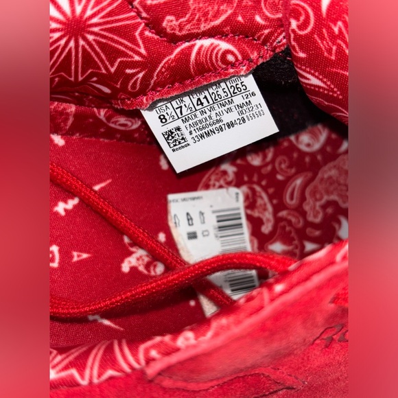 NWOT 26,5 cm Genuine suede red bright sneakers reebok EUR 41, M 8,5, W 9,5 - Picture 8 of 16